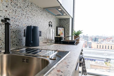 1 bed flat, John Street, Merchant City, Glasgow, G11JF - Image 3